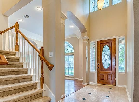 2nd image of 4512 Turnberry Ct