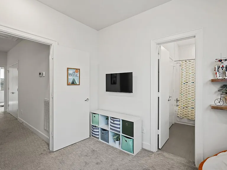 1739 Eado Point Ln — Photo 26