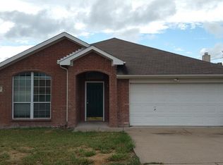 2902 Bahar Dr, Arlington, TX 76010