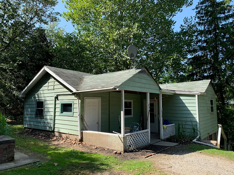 26 Hercules Ln