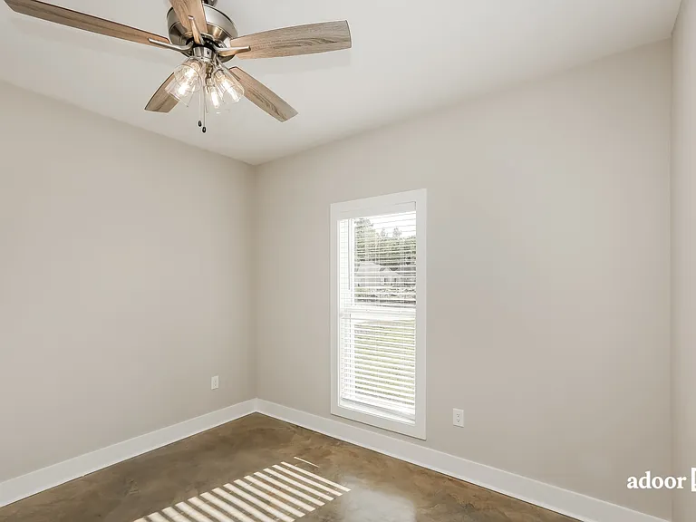 136 Shelby Mae Cir — Photo 10