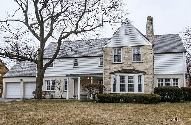 1st image of 915 Park Dr