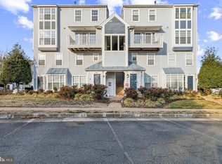 3814 Clore Pl APT 303, Woodbridge, VA 22192