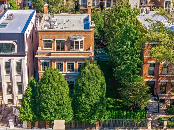 2043 N Clifton Ave, Chicago, IL 60614