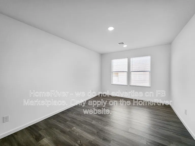 1790 Yance Dr — Photo 8