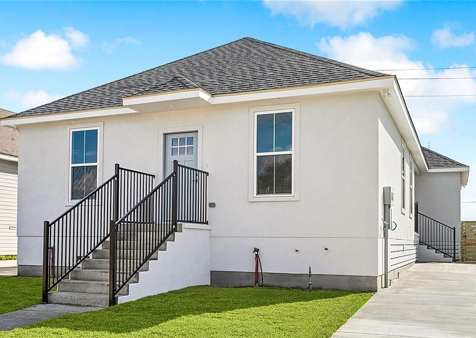 1st image of 3521-23 Kings Dr