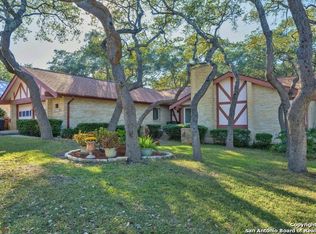 13075 N Hunters Cir, San Antonio, TX 78230
