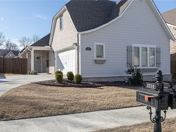 3rd image of 3757 W Somerville Ln