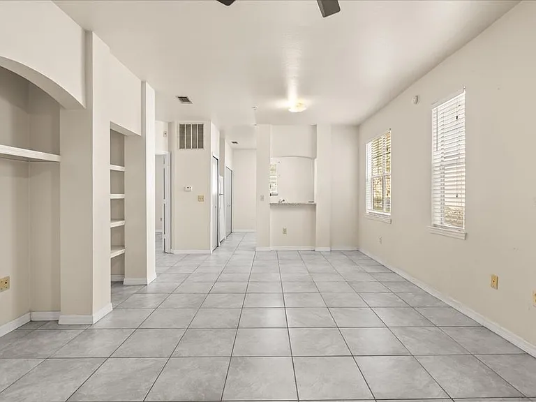 1321 Arbor Vista Loop #121 — Photo 4
