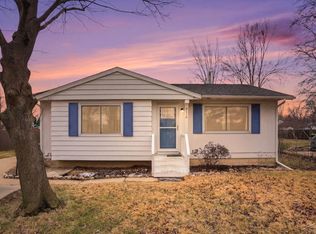 4518 Hancock Dr, Midland, MI 48642