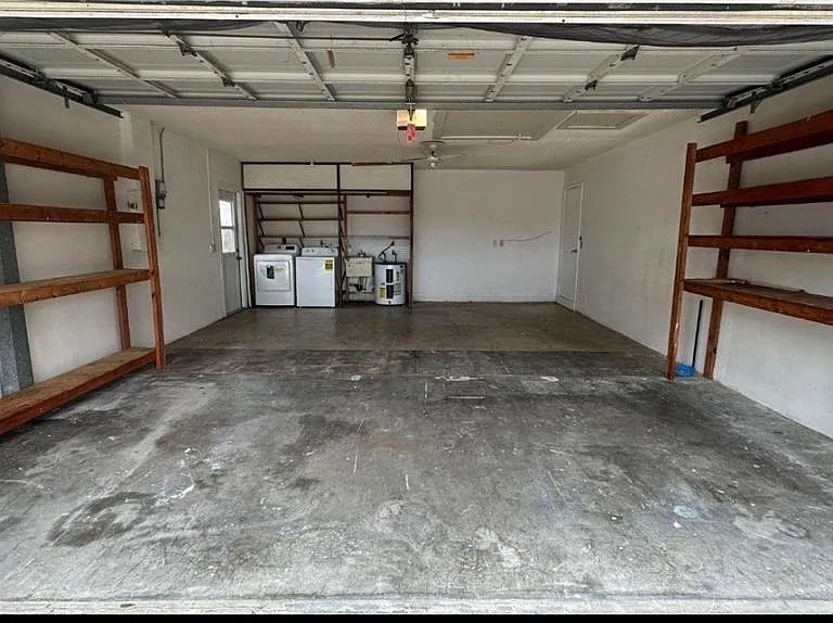 2380 Timbercrest Cir W — Photo 4