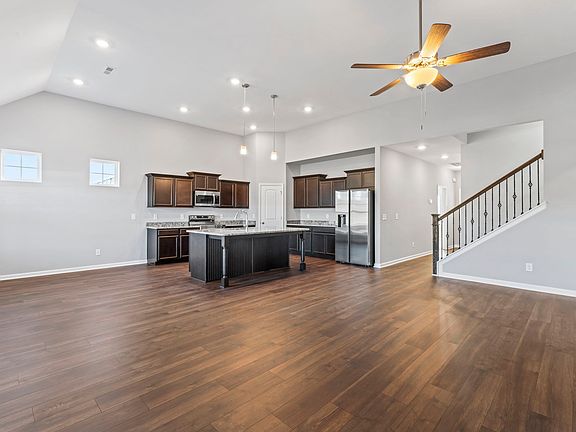 5th image of 1022 Hickoryridge Dr Lot 206