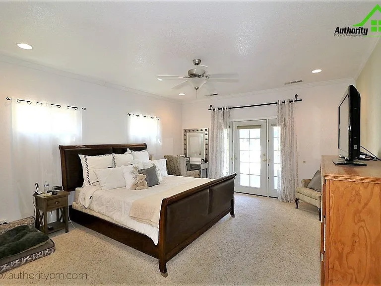 14270 Quail Springs Rd — Photo 26