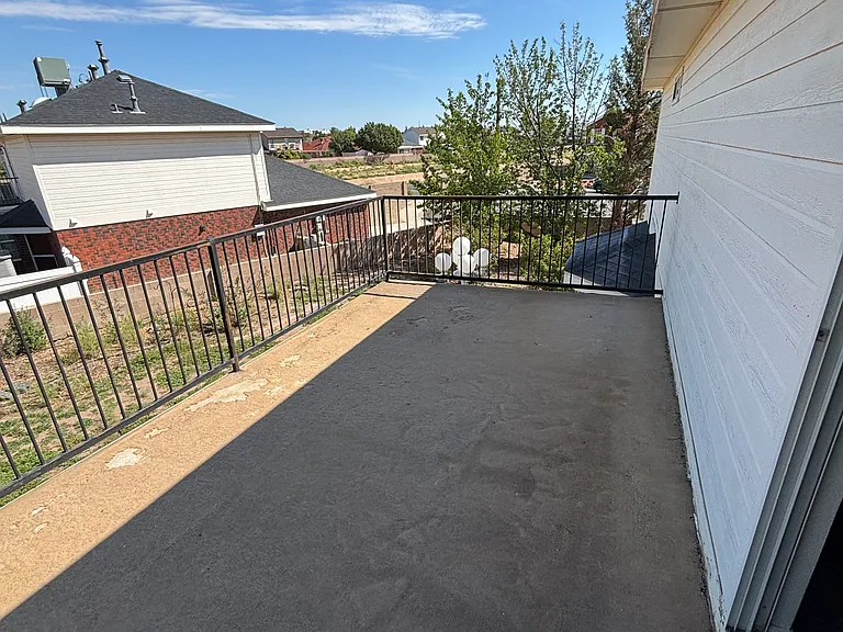 6909 Hartford Pl NW — Photo 10