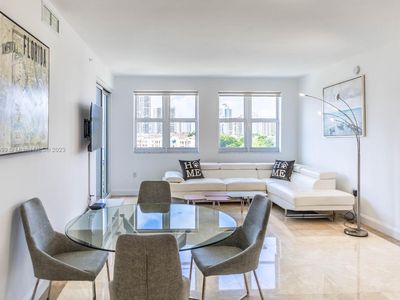 19900 E Country Club Dr APT 709, Aventura, FL, 33180