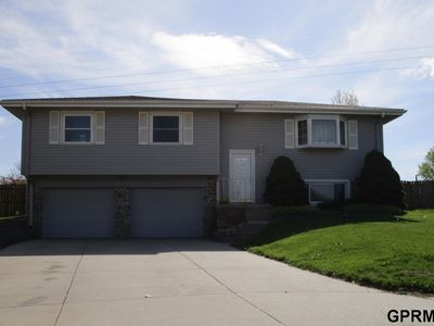 3302 E Dutchman Cir, Bellevue, NE, 68123