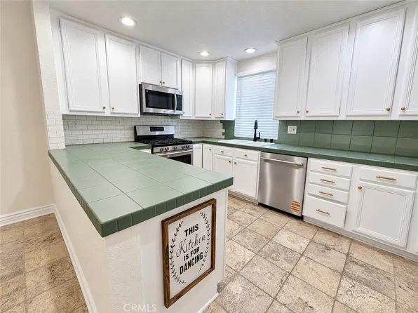 2607 Nelson Ave APT F, Redondo Beach, CA 90278
