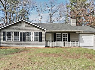 2796 Maple Grove Dr, Rex, GA 30273