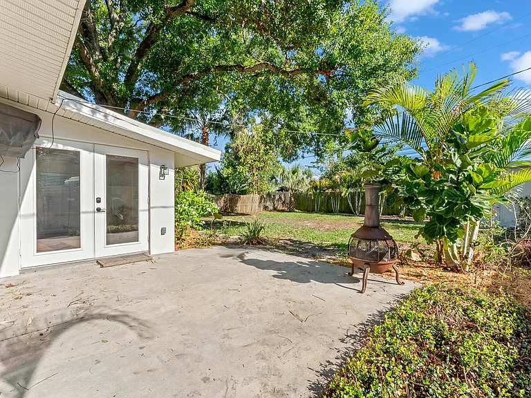 Rear Patio Area