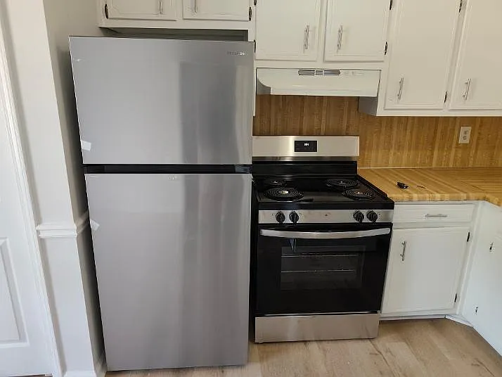 480 Charleston Ln — Photo 10