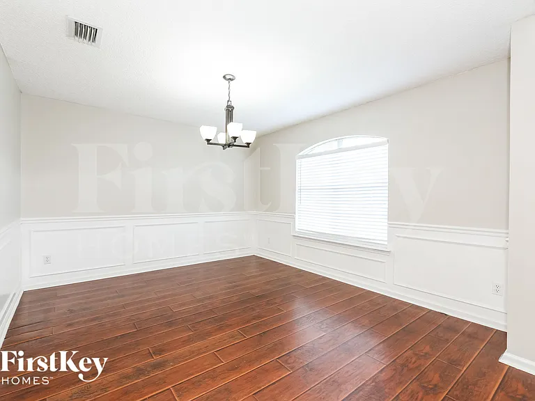 2921 Ravine Hill Dr — Photo 5