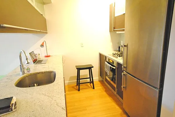 Rented by Bold New York | media 44