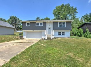 1150 Rosewood Dr, Mt Zion, IL 62549