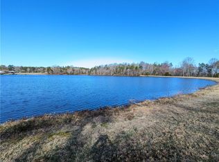 230 Skyview Lake Rd, Harmony, NC 28634