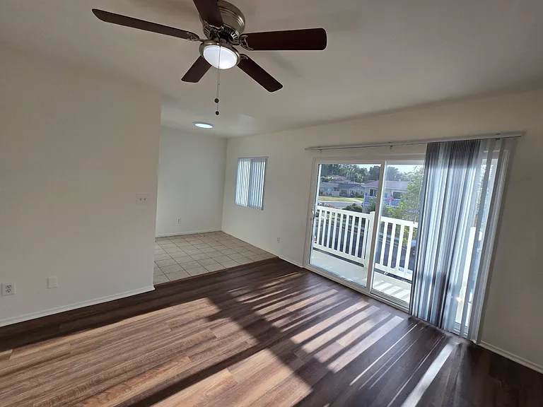 25247 Bigelow Rd #4 — Photo 2