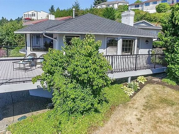 2nd image of 4444 Paradise Ave W