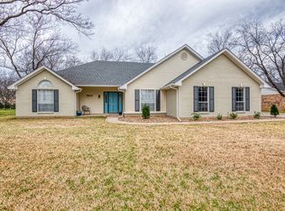 7615 Ravenswood Rd, Granbury, TX 76049
