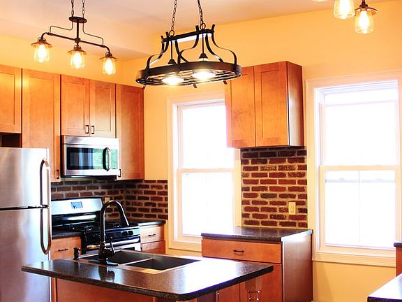 3rd image of 26 Cedar St #942524F8F