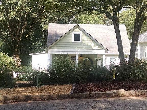 2nd image of 842 Tanner Dr
