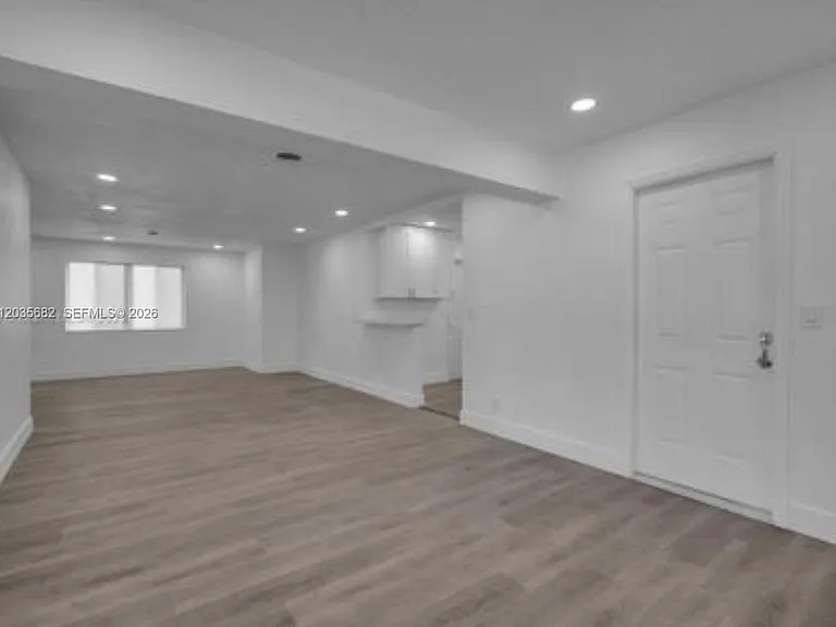 3811 NW 6th Pl — Photo 11