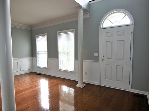 4th image of 708 Draperstown Dr
