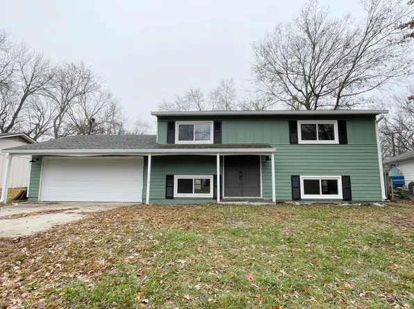 1407 E 19th St, Lawrence, KS 66046