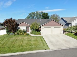 104 N 87th Ave, Yakima, WA