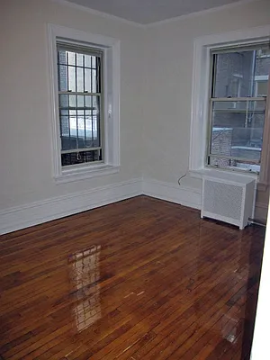 Rented by Sol Shamilzadeh, Lreb | media 20