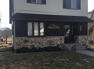 321 S Hubbard St, Horicon, WI 53032
