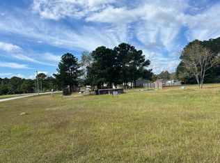 107 Popcorn Ln, Summerville, SC 29486