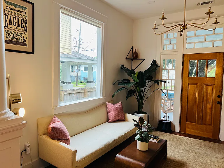 2502 Peniston St — Photo 22