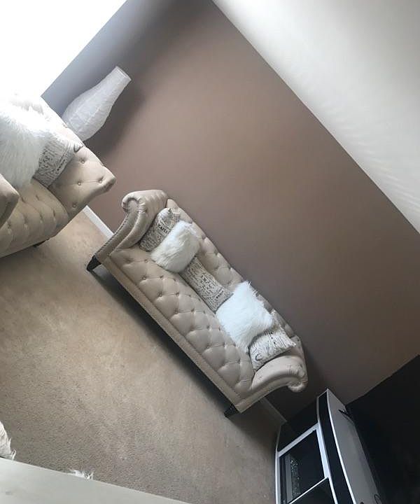 1st image of 407 Caribou Ln #407