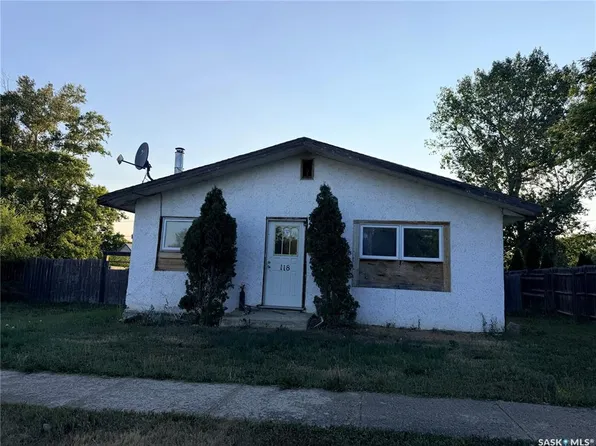 118 Warwick STREET, Neville, SK S0N 1T0