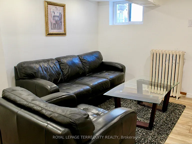 140 Wolverleigh Blvd #LOWER — Photo 11