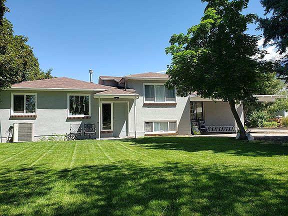 3rd image of 798 E Orchard Dr