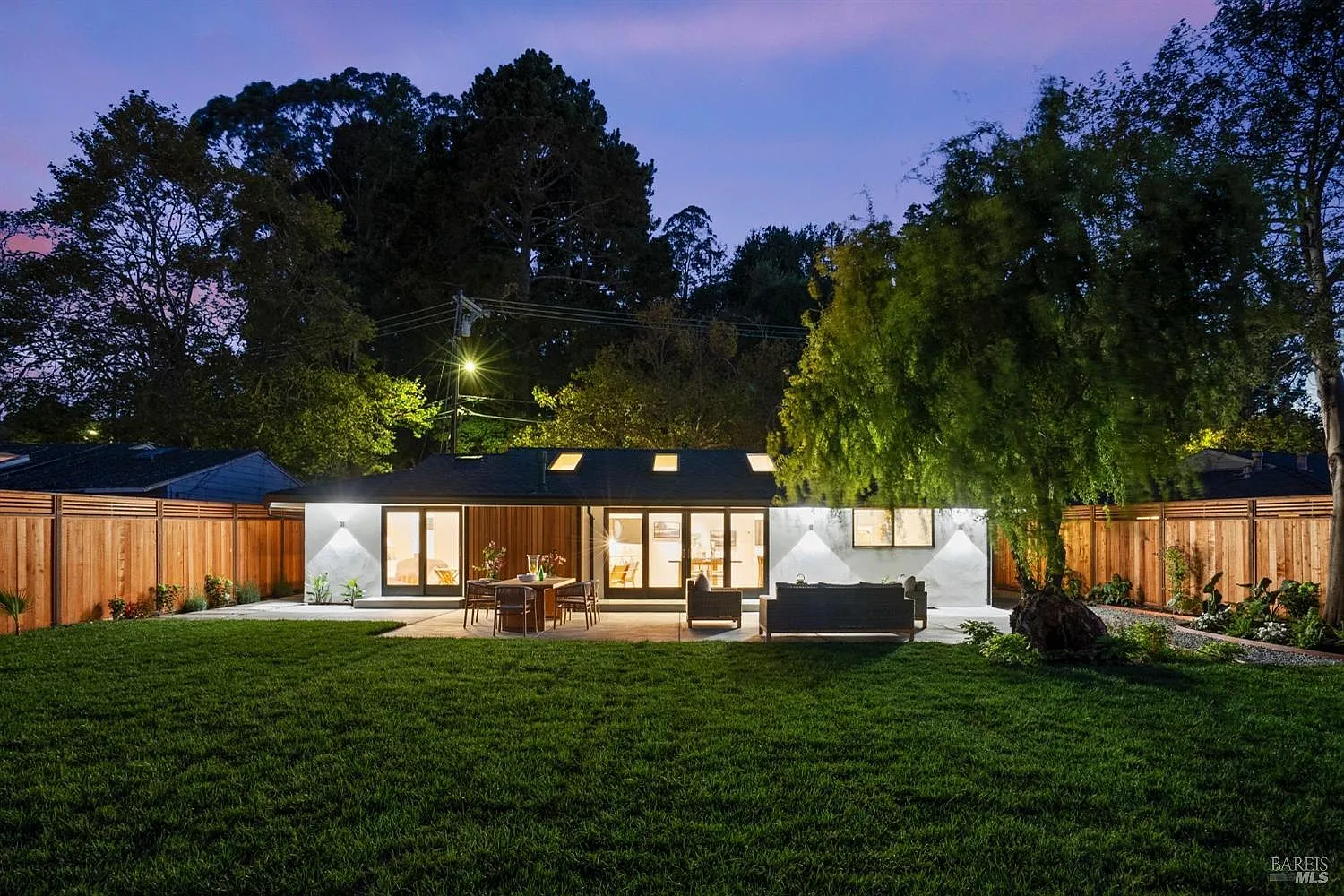 306 Marin Avenue photo 1