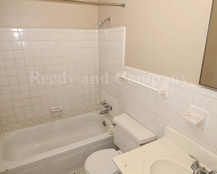 1841 S Perkins Rd — Photo 7