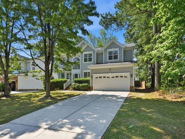 205 Bethabara Ln, Cary, NC 27513
