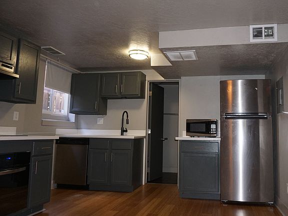 3rd image of 1375 S 900 E APT 6