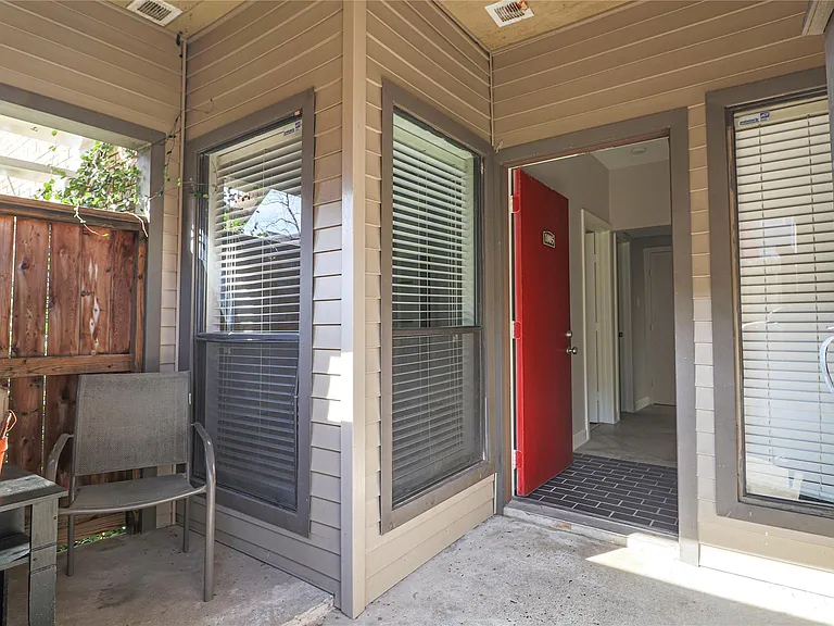 2025 Augusta Dr #1005 — Photo 16